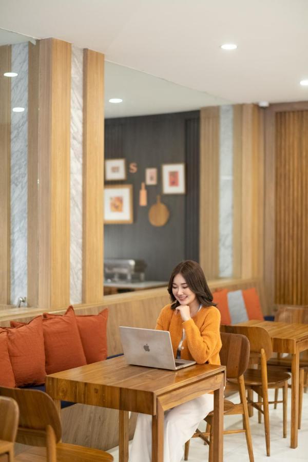 Sumittaya Chiangmai Hotel Chiang Mai Ngoại thất bức ảnh