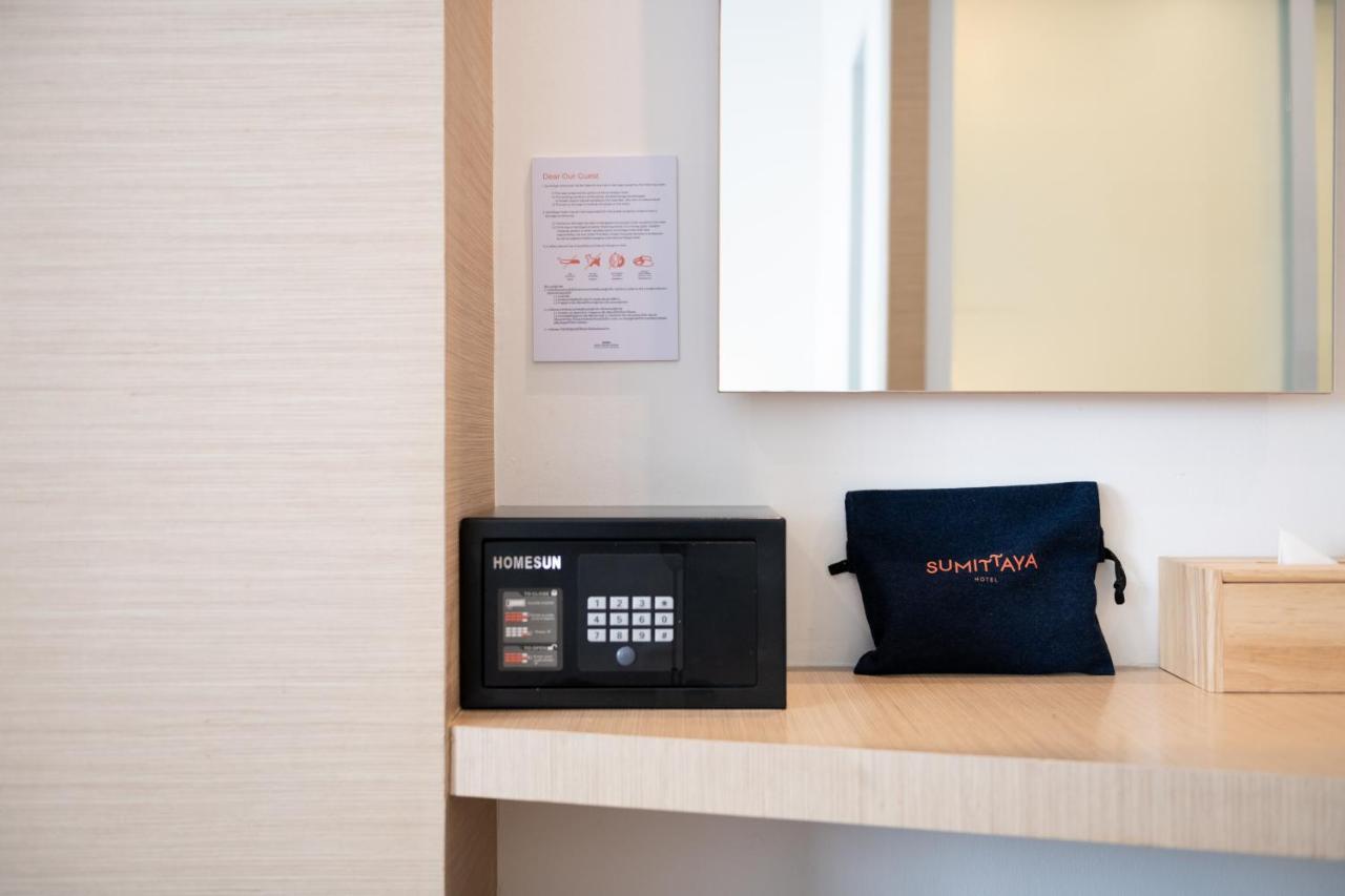 Sumittaya Chiangmai Hotel Chiang Mai Ngoại thất bức ảnh