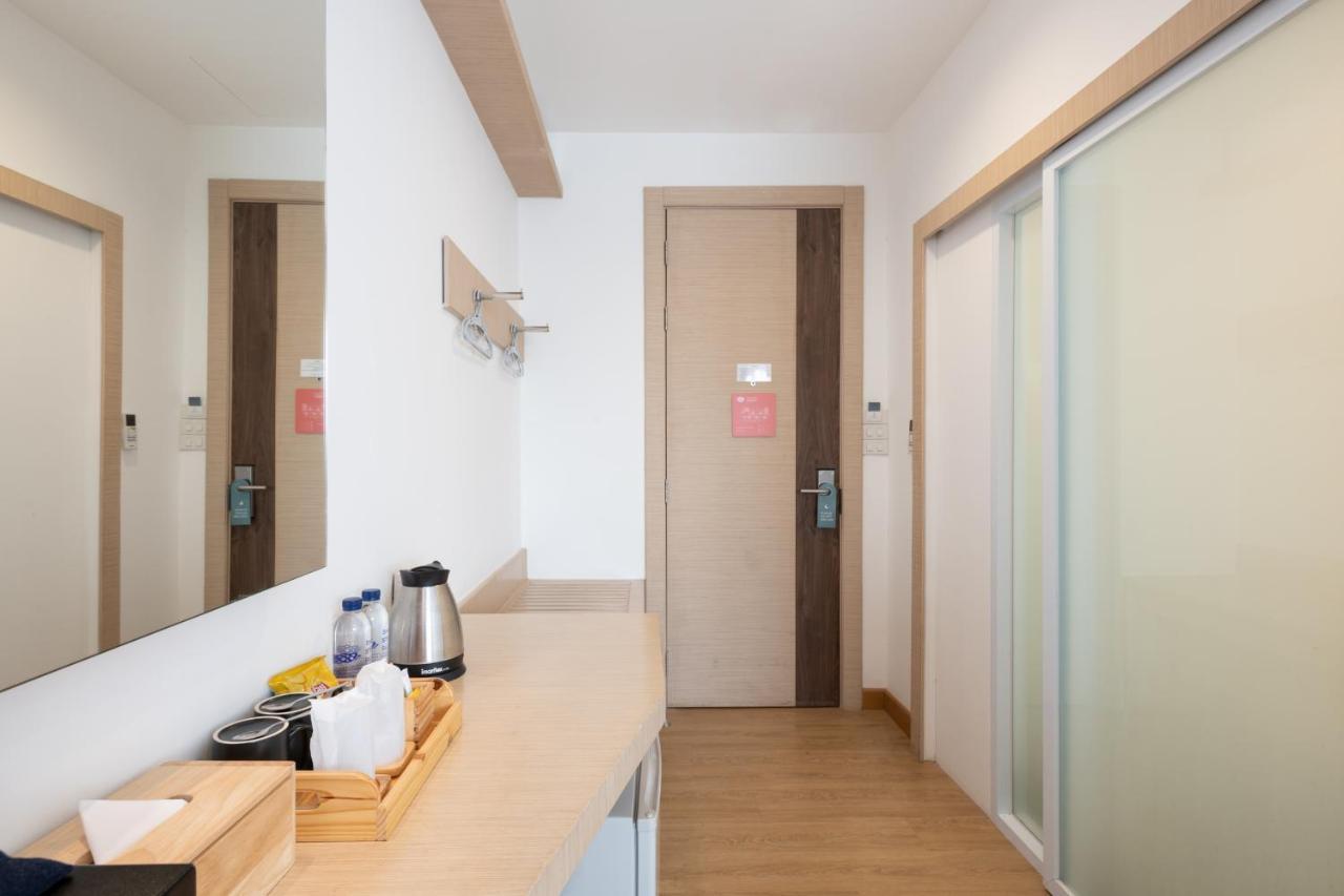 Sumittaya Chiangmai Hotel Chiang Mai Ngoại thất bức ảnh